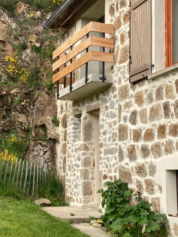 Moulin Des Comtes - Chambre Les Rochers Viverols Exterior foto